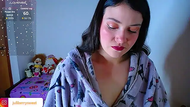 juli05star20 online show from 09-12-25, 03:17