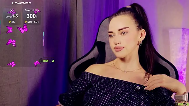 -CrazyAnna- online show from 03-10-26, 06:46