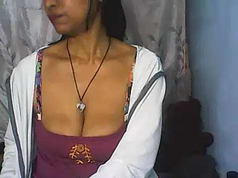 nene belle online show from 09-19-25, 06:15