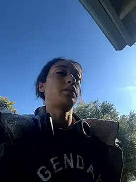 starrynikki online show from 12-26-24, 08:11