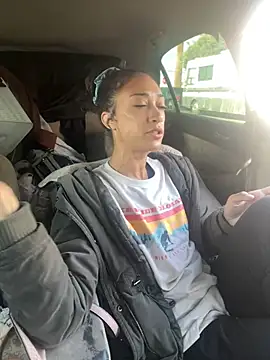 starrynikki online show from 02-03-25, 05:24