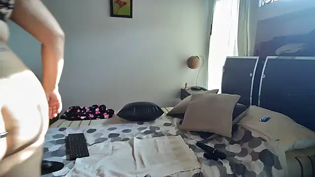 Snapshot of antonella_mature11 chatting on 02-11-26, 09:20 antonella mature11 online show from 02-11-26, 09:20