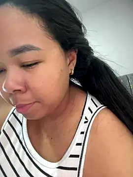 XMara online show from 11-05-25, 05:57