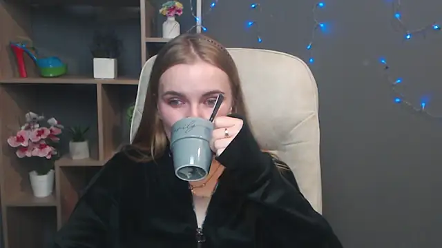 MargaritaKiss online show from 11-04-25, 08:30