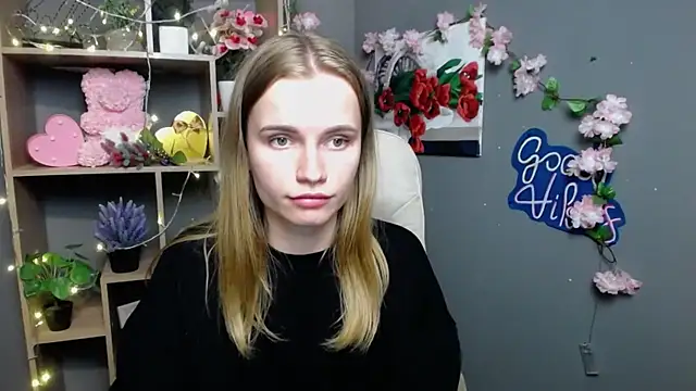 MargaritaKiss online show from 05-27-26, 07:33
