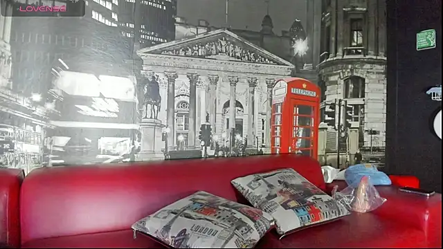 CloeRodriguez online show from 04-22-26, 08:54