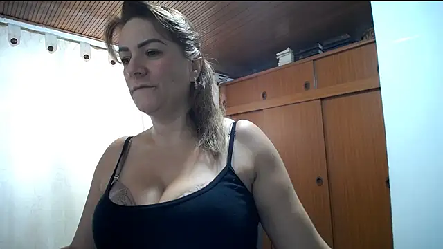 wandarubio online show from 12-28-24, 03:48