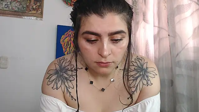Snapshot of Marci_owo chatting on 05-08-26, 02:00 Marci owo online show from 05-08-26, 02:00