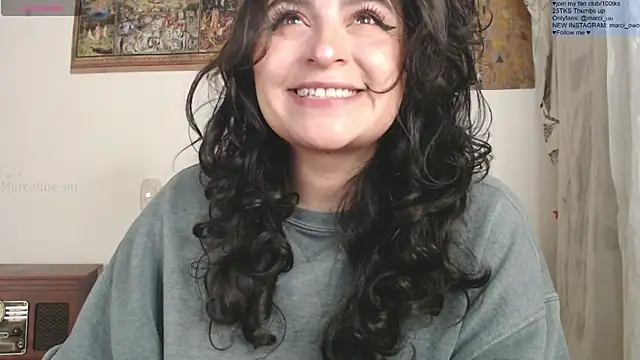 Snapshot of Marci_owo chatting on 06-17-26, 07:11 Marci owo online show from 06-17-26, 07:11