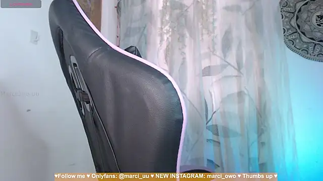 Snapshot of Marci_owo chatting on 07-23-26, 12:14 Marci owo online show from 07-23-26, 12:14