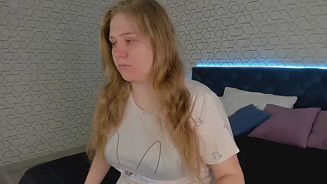 Megan Violer online show from 04-15-26, 05:20