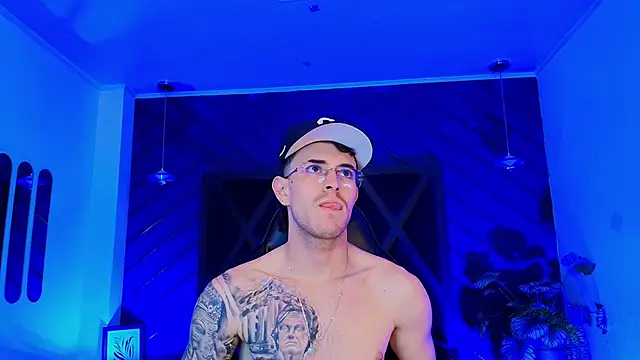 CodyWalkerR online show from 04-21-26, 05:14