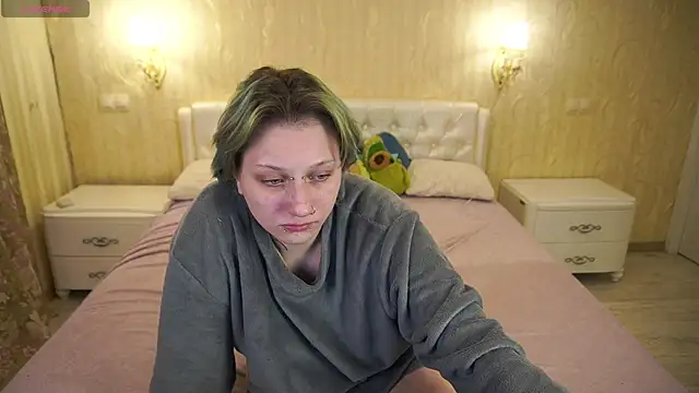 LunaaMayy online show from 02-11-26, 03:06