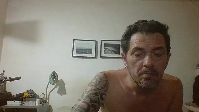 Snapshot of brasiliana49 chatting on 06-25-26, 12:21 brasiliana49 online show from 06-25-26, 12:21