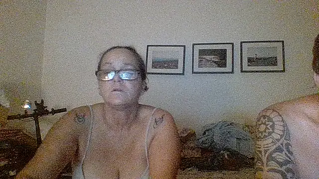 Snapshot of brasiliana49 chatting on 08-06-26, 10:55 brasiliana49 online show from 08-06-26, 10:55