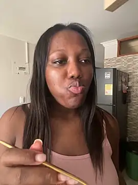 kellya  online show from 01-23-25, 01:35