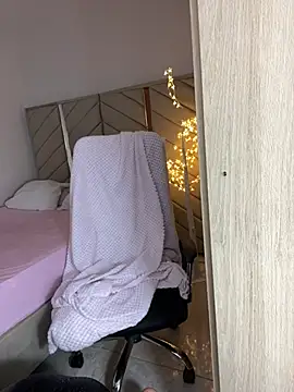 kellya  online show from 04-03-26, 10:19