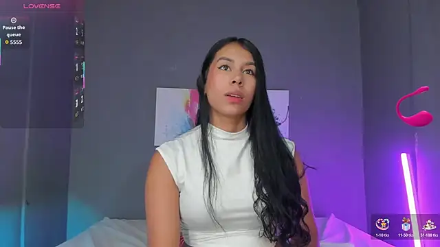 Snapshot of MadissonShakur chatting on 06-02-26, 05:15 MadissonShakur online show from 06-02-26, 05:15