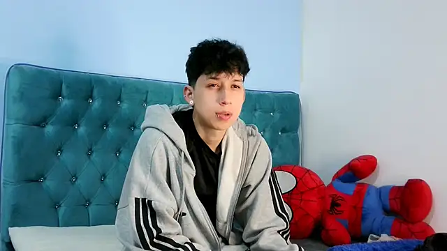 Snapshot of _Thomas_hot_ chatting on 01-13-26, 03:34 Thomas hot online show from 01-13-26, 03:34