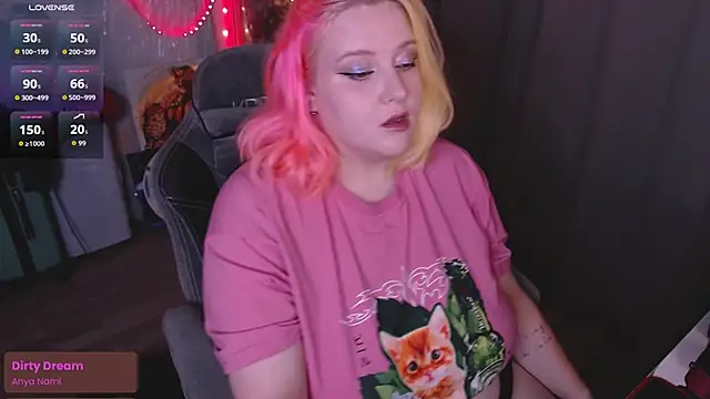 lissamuff online show from 10-22-25, 01:22