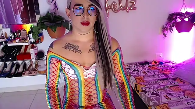 Snapshot of Laveneno_ortiz07 chatting on 11-23-25, 11:37 Laveneno ortiz07 online show from 11-23-25, 11:37