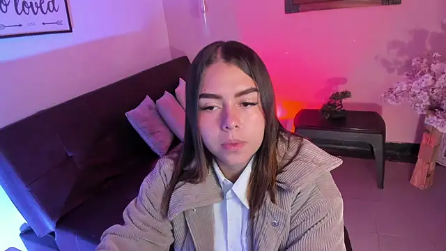 ArianaBaker online show from 11-04-25, 02:38