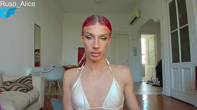 Snapshot of AliceSnowCatt chatting on 03-14-25, 04:40 AliceSnowCatt online show from 03-14-25, 04:40