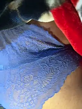 Snapshot of Bongcrush_3 chatting on 01-24-25, 11:12 Bongcrush 3 online show from 01-24-25, 11:12