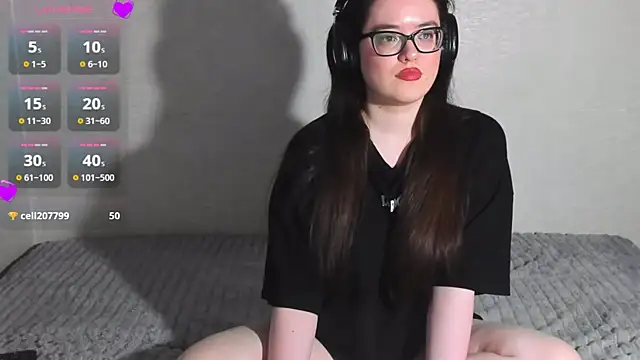 Tinasun4 online show from 01-08-26, 06:37