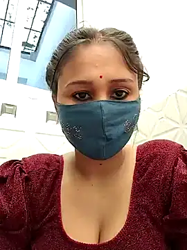 Snapshot of Archna-ji chatting on 12-27-24, 05:20 Archna-ji online show from 12-27-24, 05:20