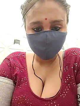 Snapshot of Archna-ji chatting on 02-13-25, 05:16 Archna-ji online show from 02-13-25, 05:16