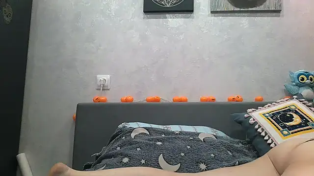 BlueXOwl online show from 11-07-25, 06:41