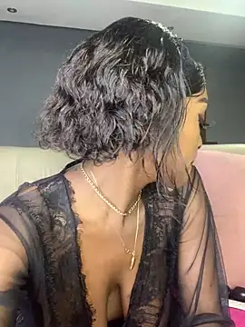 VeryGoodBadGirl1 online show from 06-07-26, 10:13