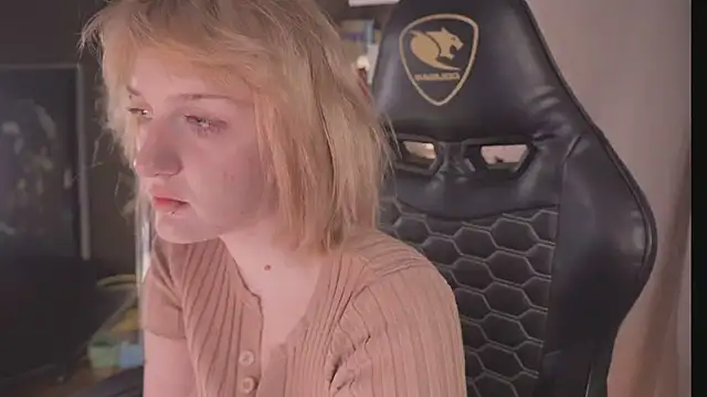 ELLIEJAY online show from 01-11-26, 12:21