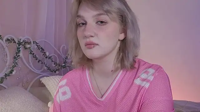 ELLIEJAY online show from 03-28-26, 05:18