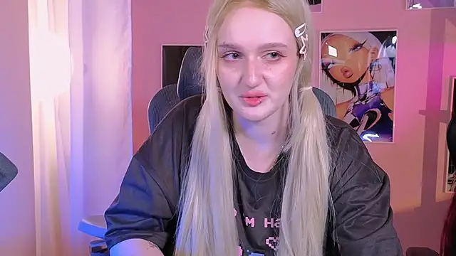 ELLIEJAY online show from 04-29-26, 05:33