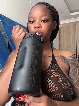 SexxyLunar online show from 04-22-26, 07:33