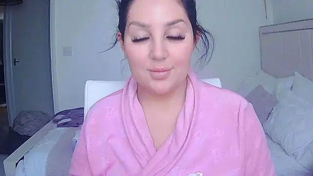 magical mia online show from 10-21-25, 10:05