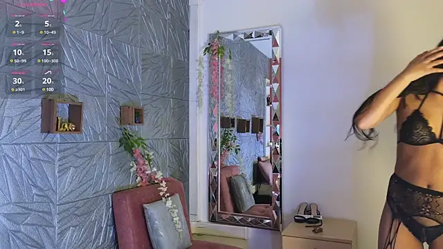 Snapshot of LissaWiild chatting on 03-22-25, 01:41 LissaWiild online show from 03-22-25, 01:41