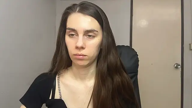 SassyJessi online show from 09-10-25, 04:12