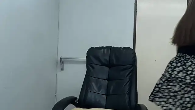 SassyJessi online show from 04-05-26, 04:09