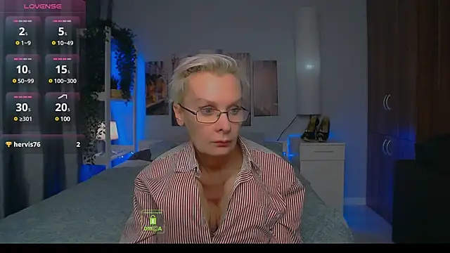 Snapshot of HelgaHimmell chatting on 12-05-24, 07:38 HelgaHimmell online show from 12-05-24, 07:38