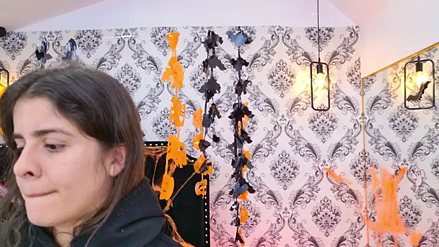 LexaDeRusso online show from 10-27-25, 03:10