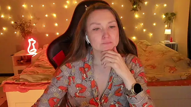 desperatehousewife   online show from 07-06-26, 04:42