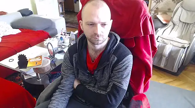 Snapshot of RealManHaveHairy chatting on 02-11-25, 11:32 RealManHaveHairy online show from 02-11-25, 11:32