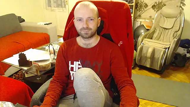 Snapshot of RealManHaveHairy chatting on 02-16-25, 05:15 RealManHaveHairy online show from 02-16-25, 05:15