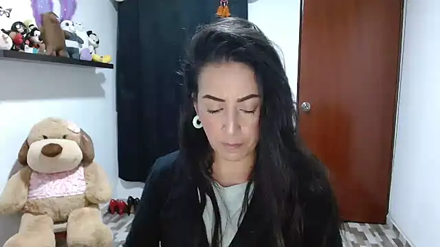 ella peck online show from 02-13-25, 01:29