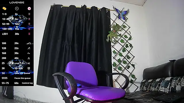 vale bunny23 online show from 10-31-25, 02:12