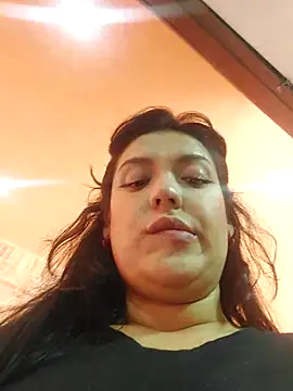 Sophie-hatter online show from 02-28-25, 01:58