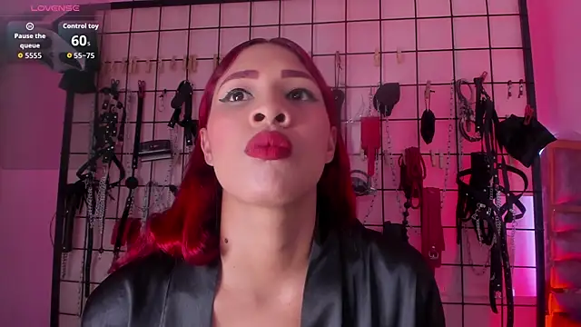 charrlotte quinn online show from 01-15-26, 03:16